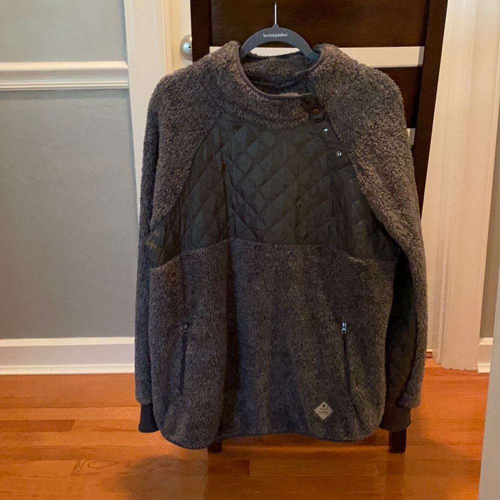 Simply Southern Quilted Sherpa pullover